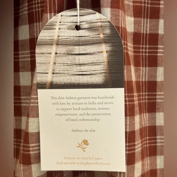 Daughters of India Poet Blouse NWT - Picture 9 of 14